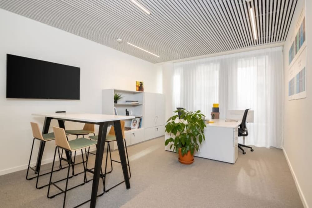 Regus - Muscat Al Mawaleh